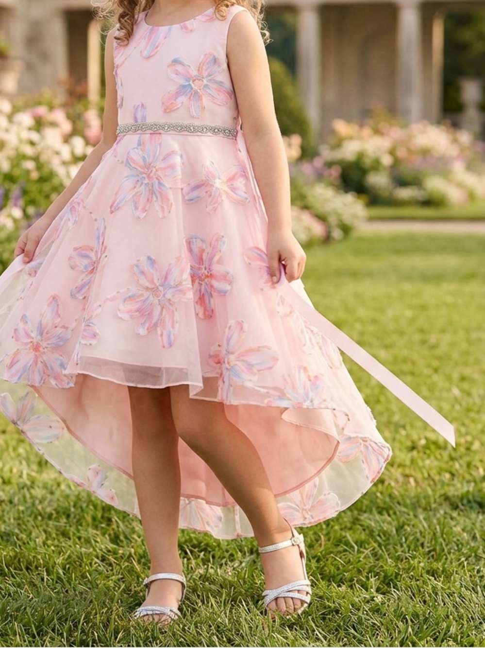 Girls' Pink Floral High-Low Occasion Dress The condition is very good.